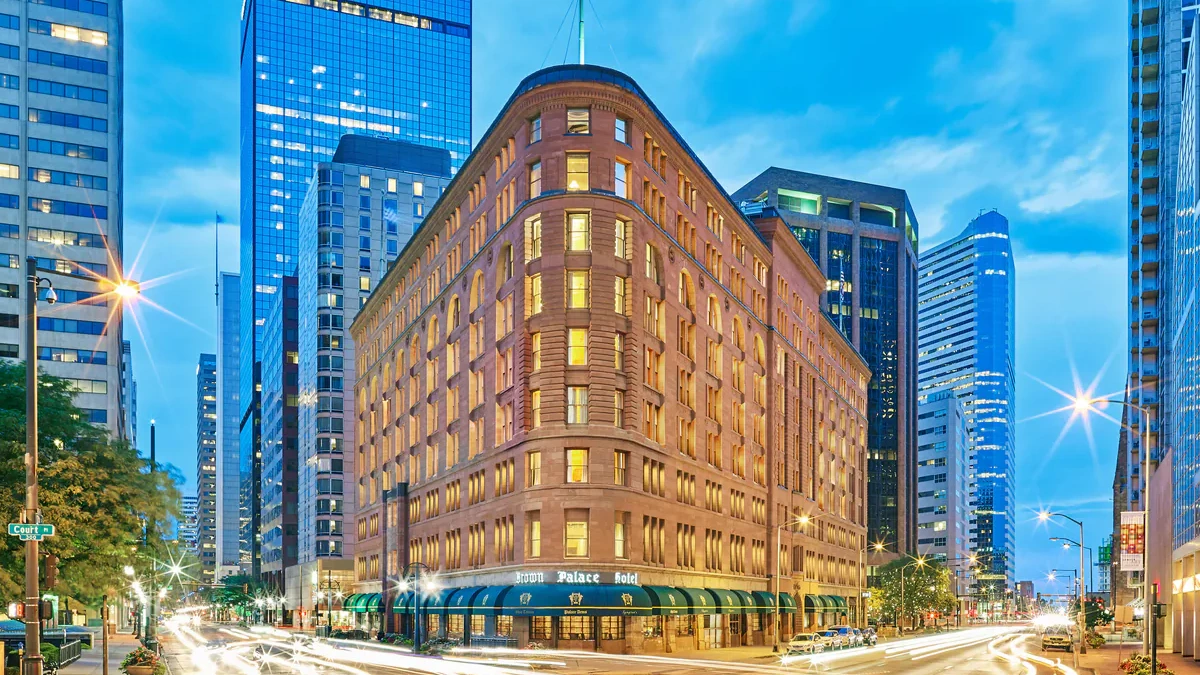 Denver Airport Transportation to The Brown Palace Hotel and Spa